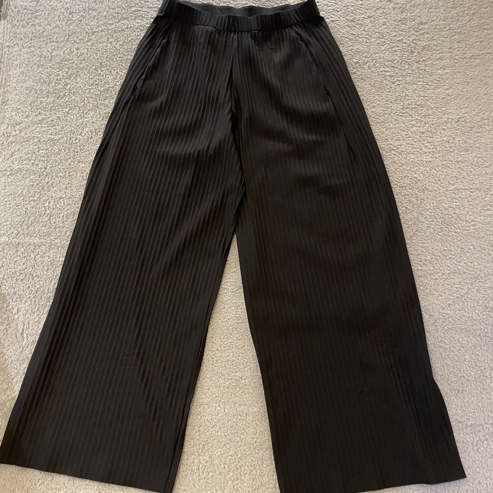 COS Plisse Pleated Wide Leg Pants Womens Medium Black Elastic Waist Stretch